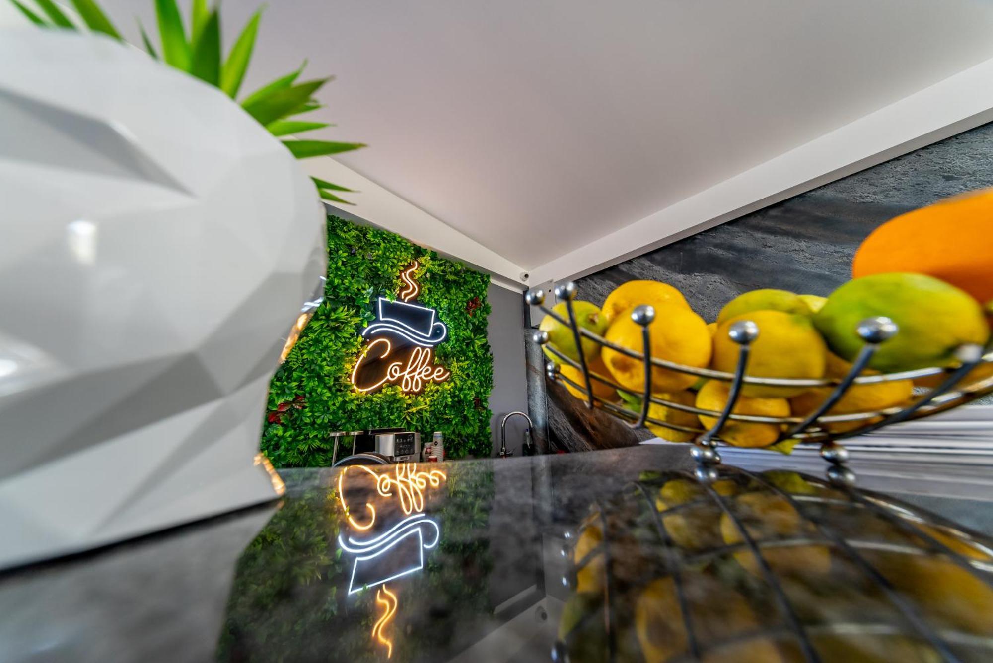 La Casa Blanca Apartment Vladimirescu Екстериор снимка