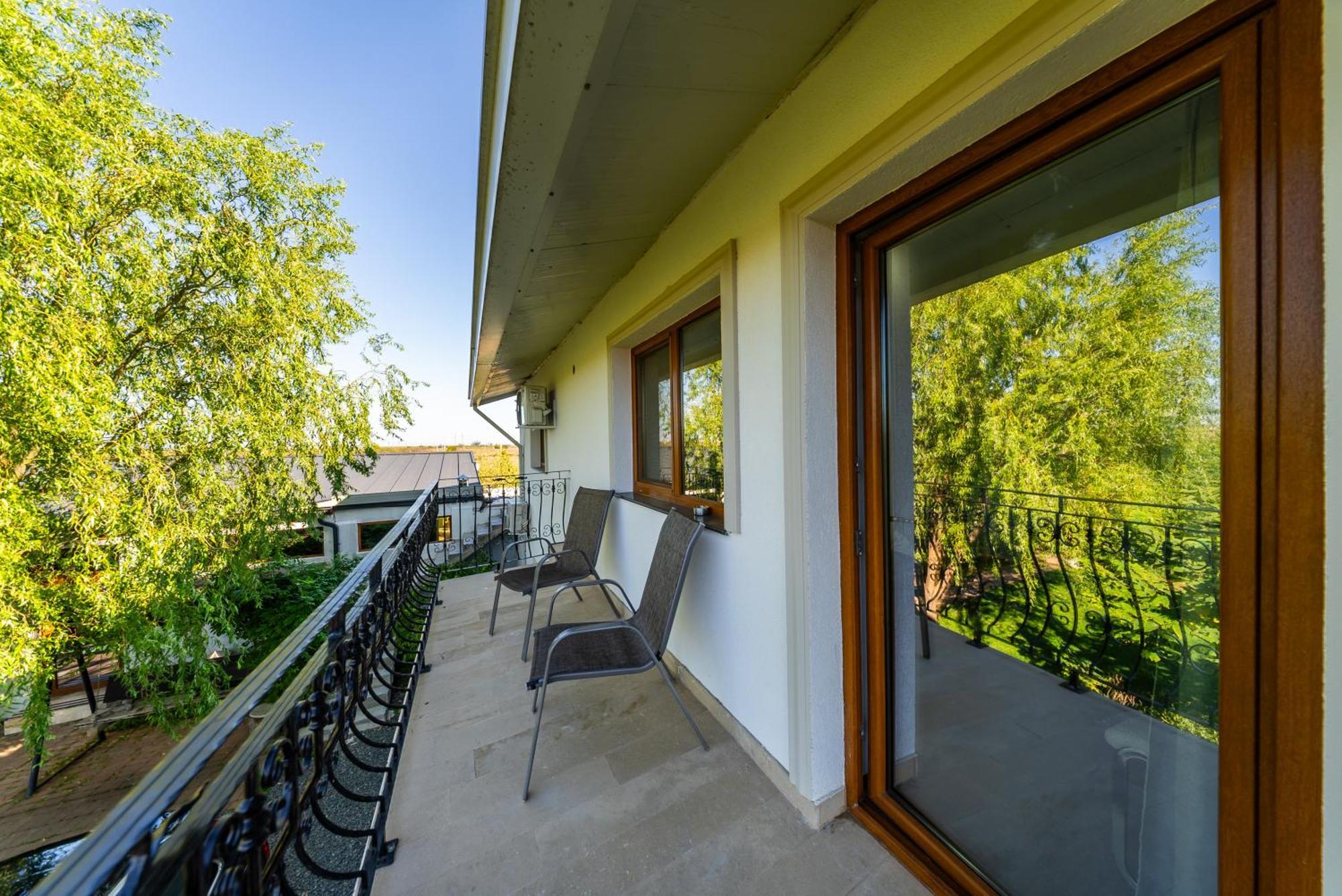 La Casa Blanca Apartment Vladimirescu Екстериор снимка