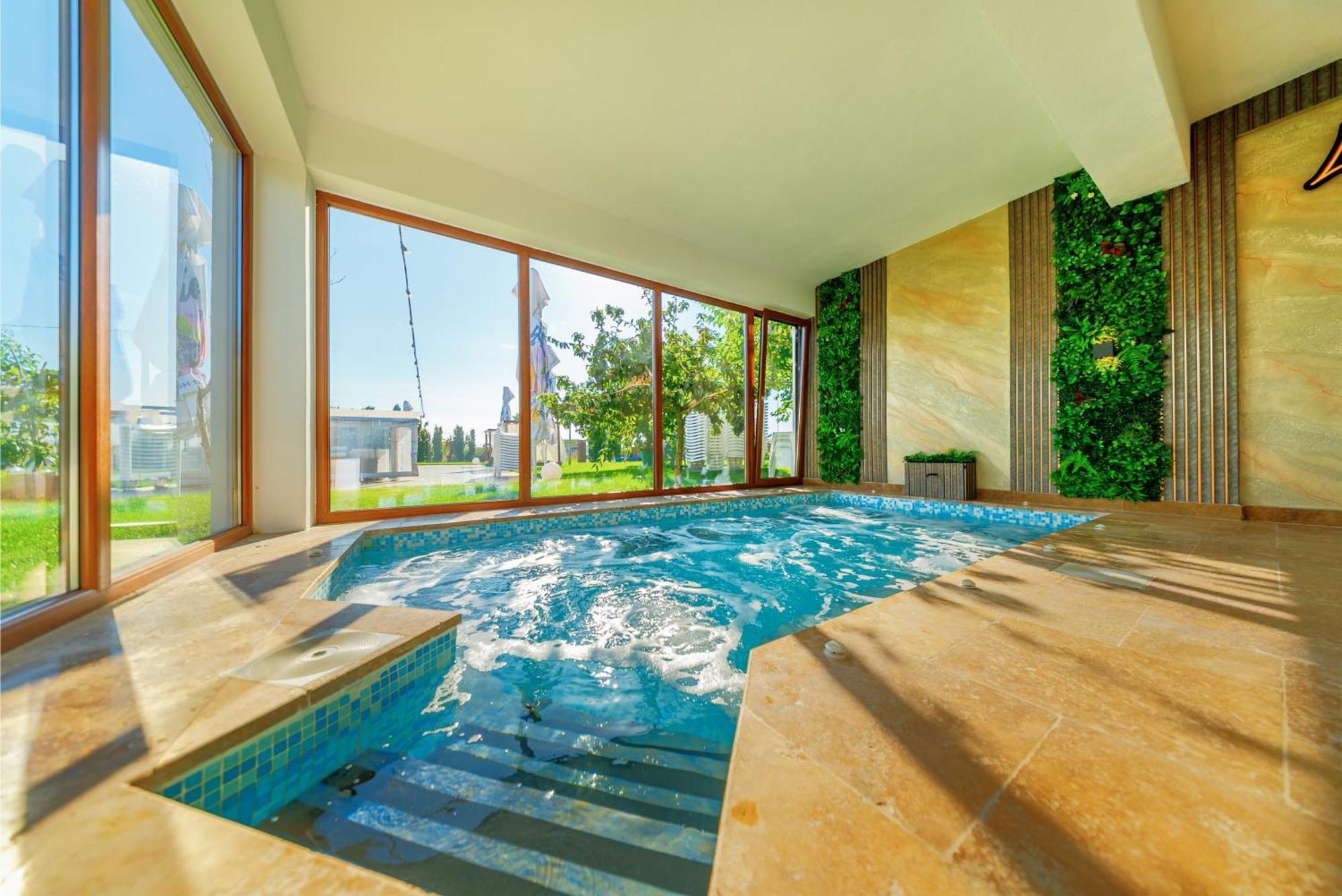 La Casa Blanca Apartment Vladimirescu Екстериор снимка