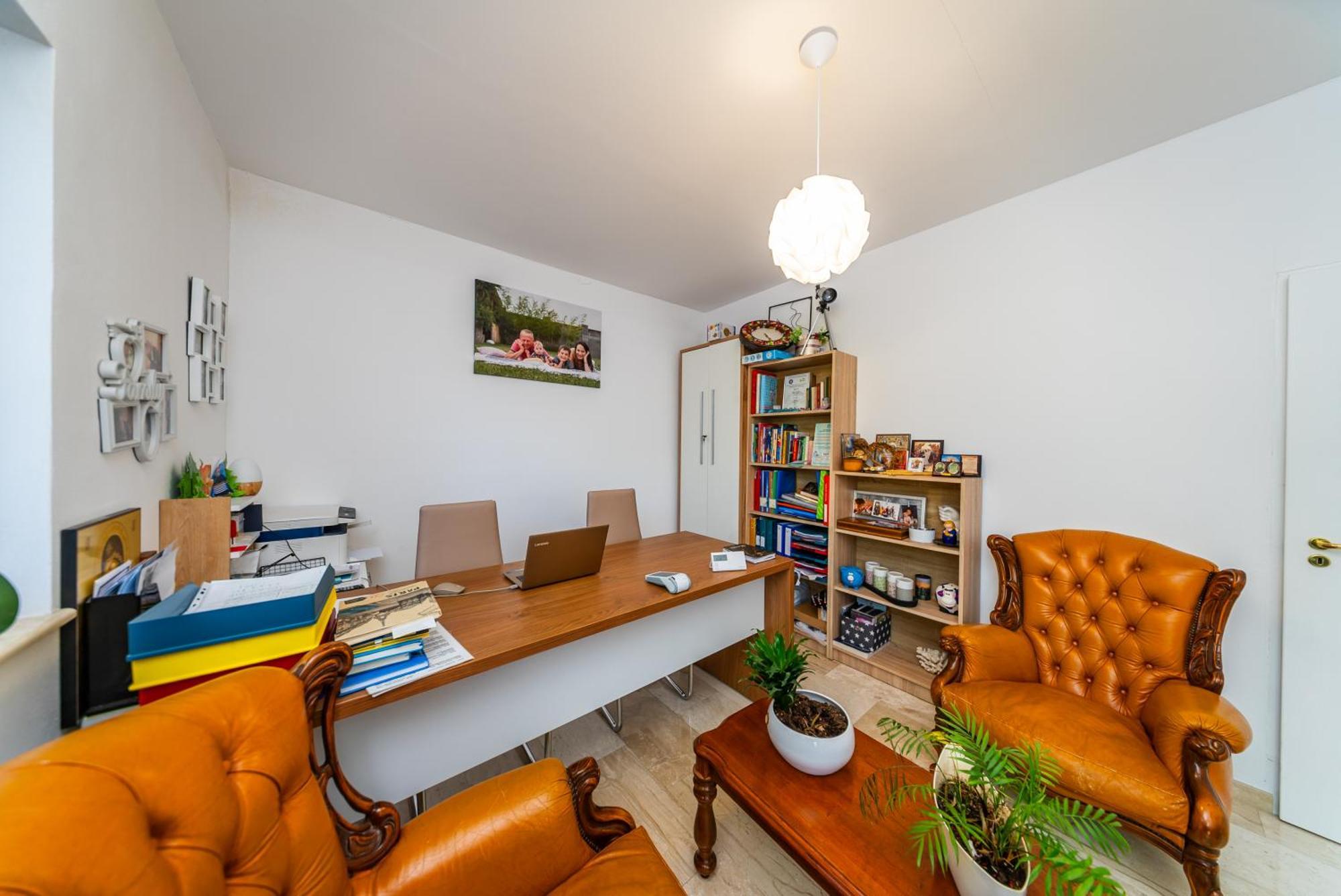 La Casa Blanca Apartment Vladimirescu Екстериор снимка