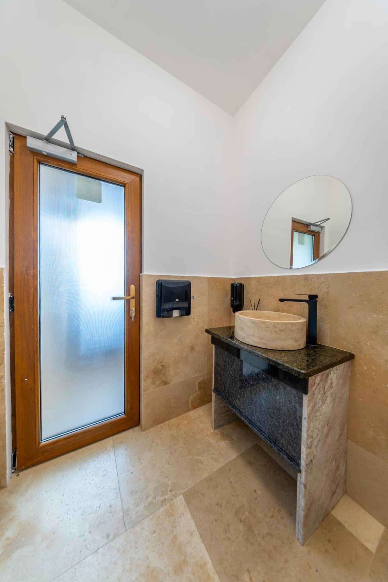 La Casa Blanca Apartment Vladimirescu Екстериор снимка